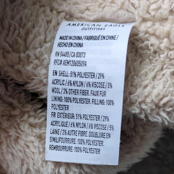 American Eagle Plaid Sherpa Jacket - Picture 5 of 5